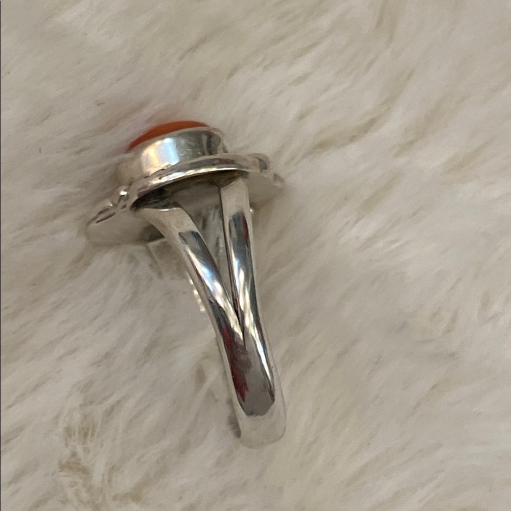 Coral Ring - Picture 5 of 6